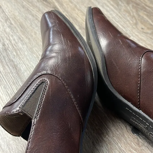 Life Stride Brown Leather Heeled Loafers Size 9 Medium - Image 9