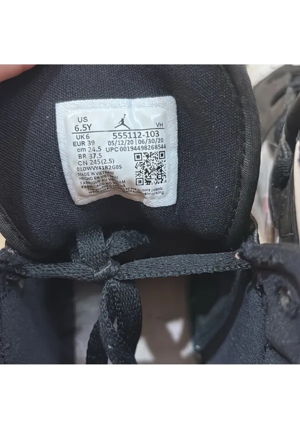 Nike Air Jordan 1 Mid - Image 5