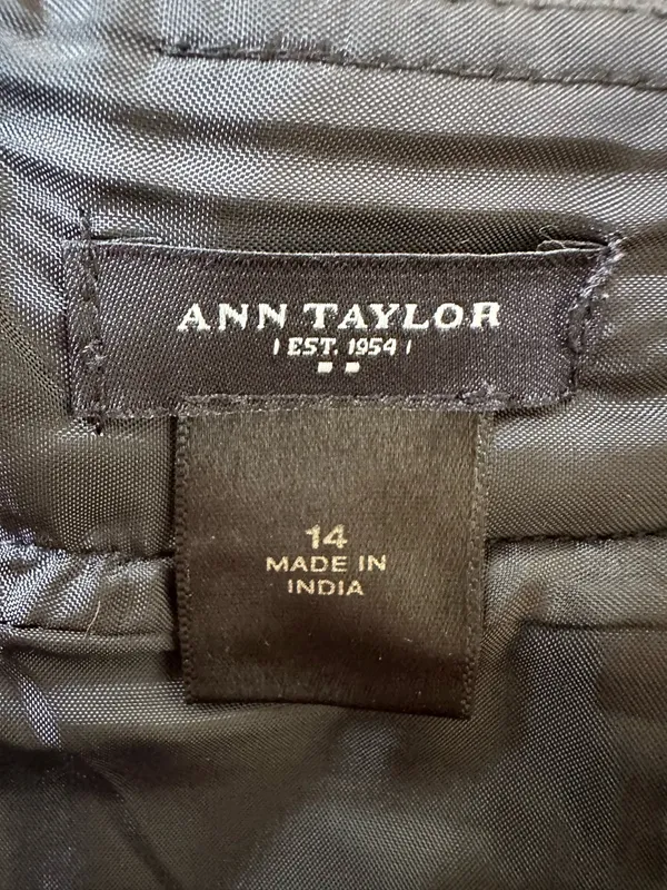 Ann Taylor Skirt Size 14 Aztec Cotton - Image 9