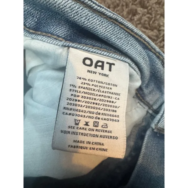 OAT New York High Rise Straight Crop Jeans Raw Hem Light Wash Size‎ 4/27 - Image 5