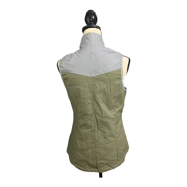 Magellan Outdoors NEW Womens Green Gray Campfire Quilted Full Zip Vest Sz M Warm - Image 4
