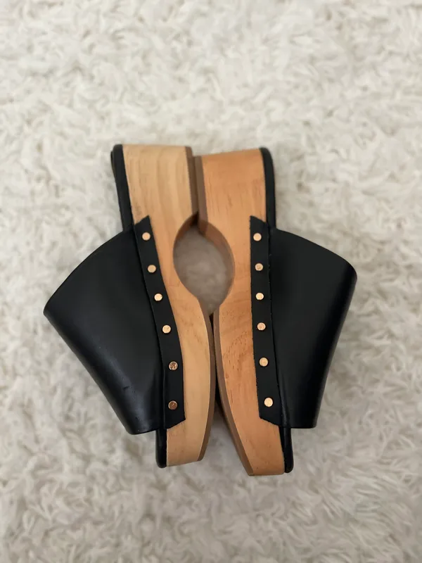 Dolce Vita Dorado black leather clogs Size 6 - Image 5