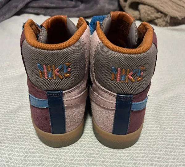 Mid Blazers - Image 3