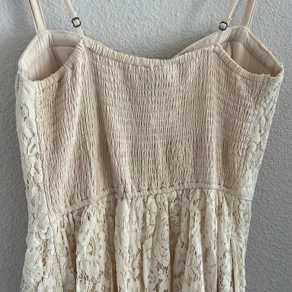 Abercrombie & Fitch Lace Cream Mini Dress Underwired Lined Medium - Image 8
