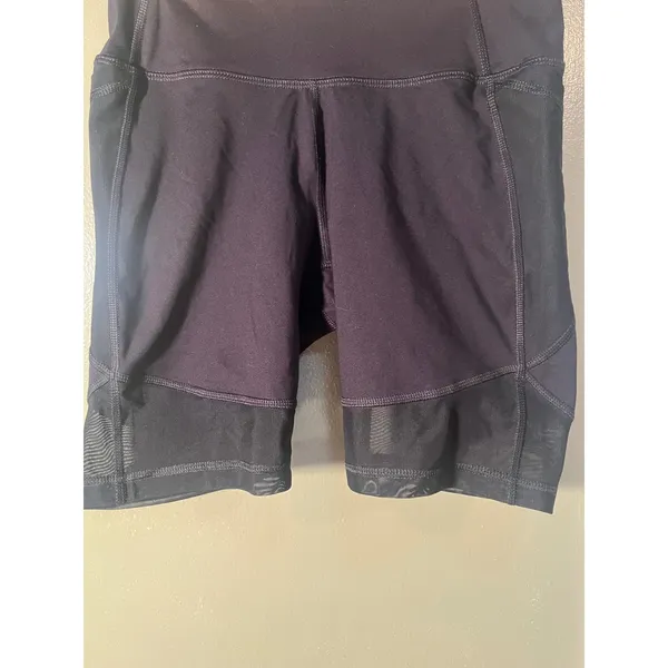 All In Motion Women's Sz Small Bike Shorts Black Mesh Hem Side Pockets High Rise - Image 5