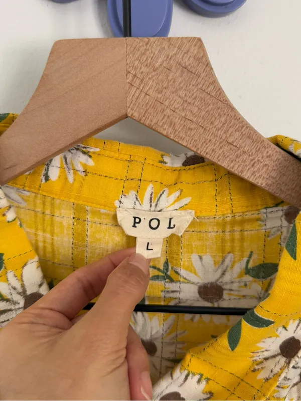 POL Large Floral Yellow Short Sleeve Button Up Shirt Summer Vacation Boho - Image 2