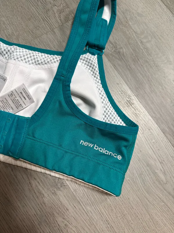 New balance sports bra - Image 3