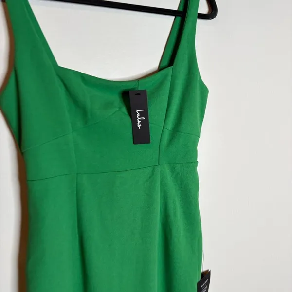 NWT Lulus Vibrant Allure Green Square Neck Sleeveless Bodycon Midi Dress - Image 3
