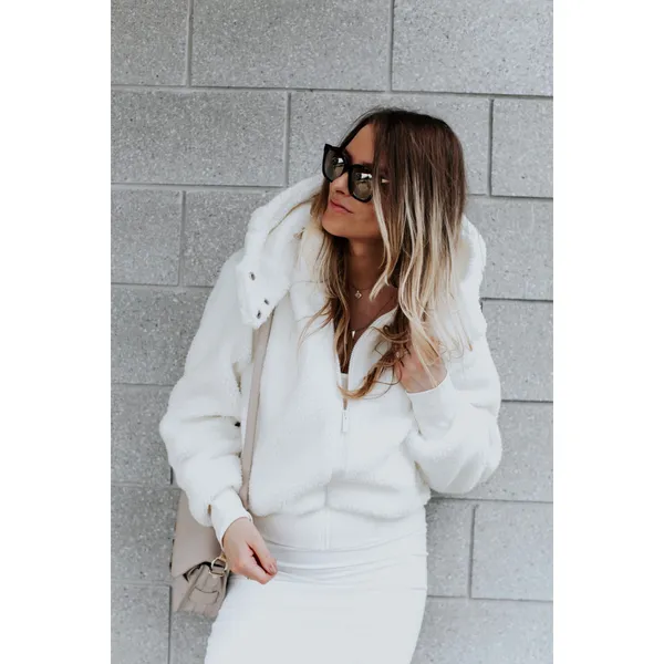 Alo Foxy Sherpa Jacket Ivory S - Image 15