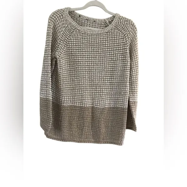 Brown Sweater Size Medium - Image 6