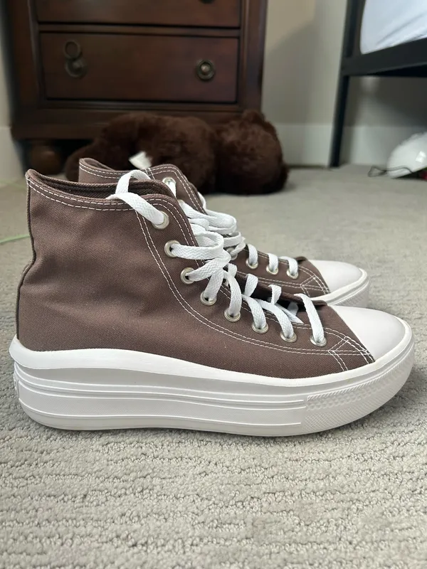 High-Top Converse - Image 4