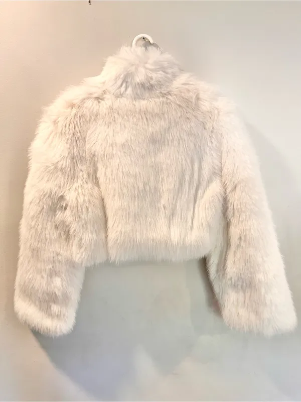NWT Alo Yoga Opulent Faux Fur Cropped Jacket In Ivory Size Medium - Image 9