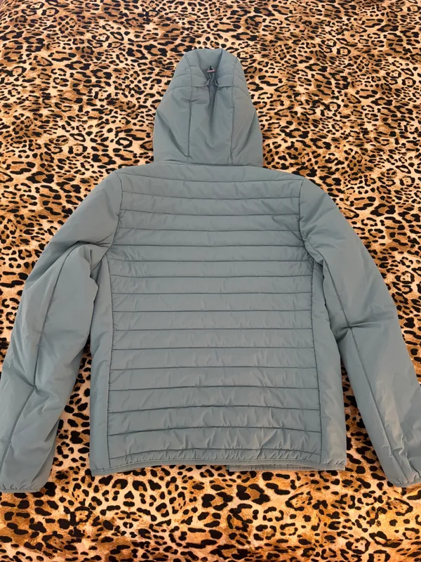 Brooks Brothers NWOT Puffer Jacket - Image 2