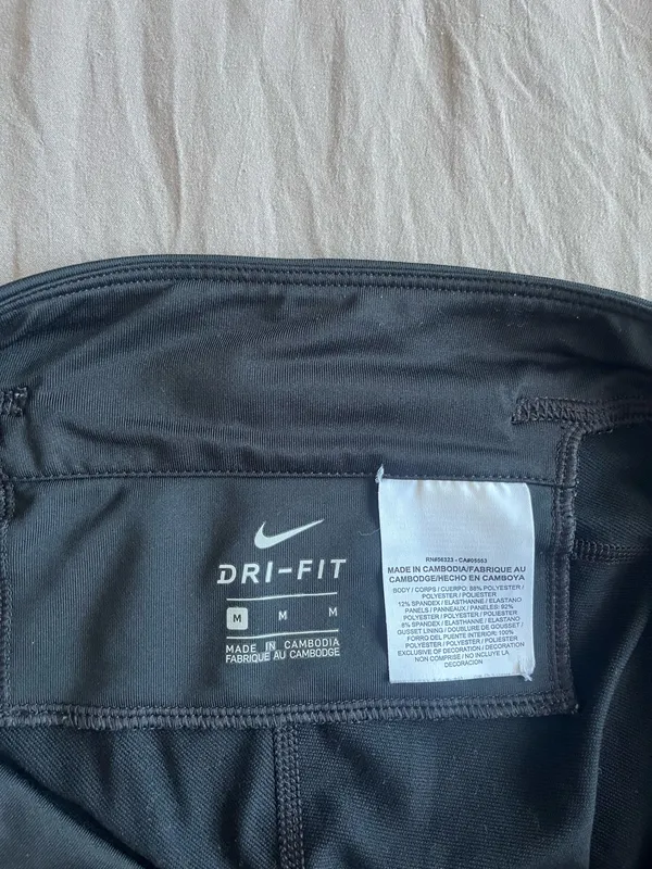 Nike Dri-Fit Essential Running Leggings - Image 5