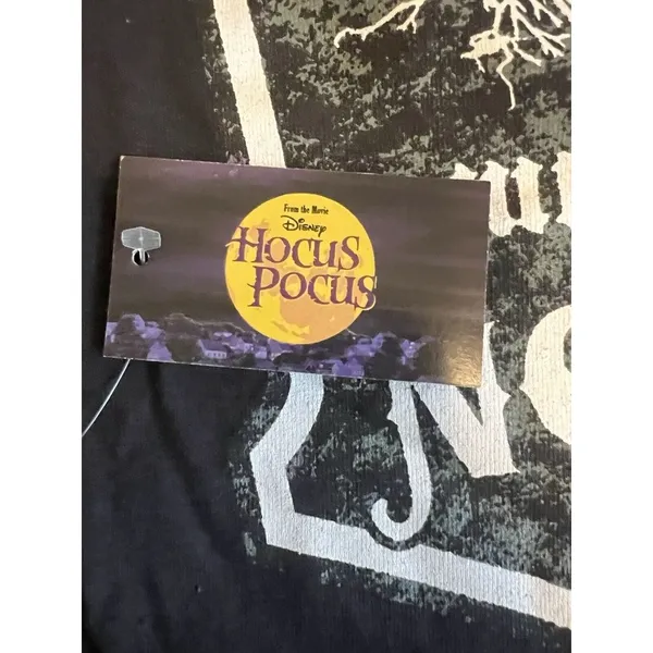 Disney Hocus Pocus Sanderson Witch Museum T Shirt‎ Women Size S Black Halloween - Image 9