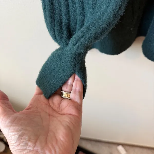 Aerie Womens Sweater S Green Ribbed Knit Balloon Sleeve Thumbhole Slit Crewneck - Image 4