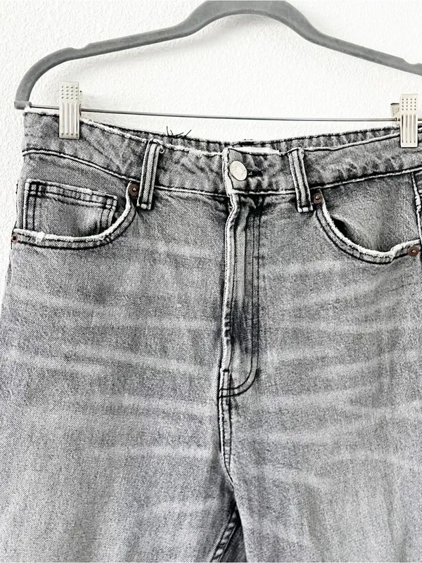 Zara Gray Wash Y2K Vintage Inspired High Rise Straight Leg Jeans - Image 3