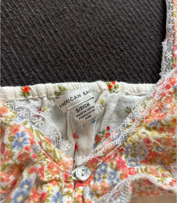 American Eagle tank top - Image 5