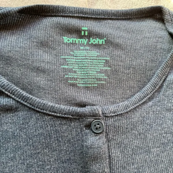Women's Downtime Henley Size M - Image 8