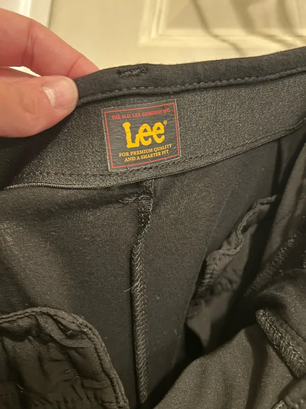 Lee Black Dress Pants — Tailored Straight Leg - size 10P - Image 11