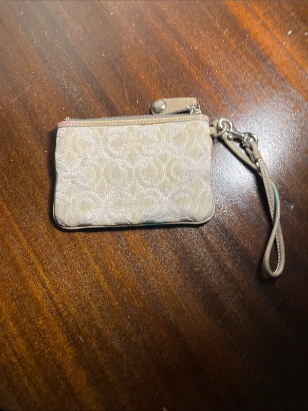 Coach grey Signature Wristlet - Image 2