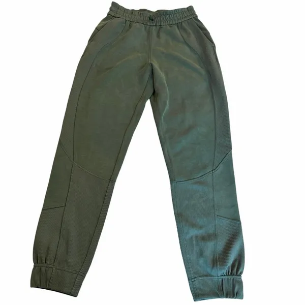 Lululemon Brushed Softstreme Green Jasper Jogger size 4 RARE DISCONTINUED COLOR - Image 4