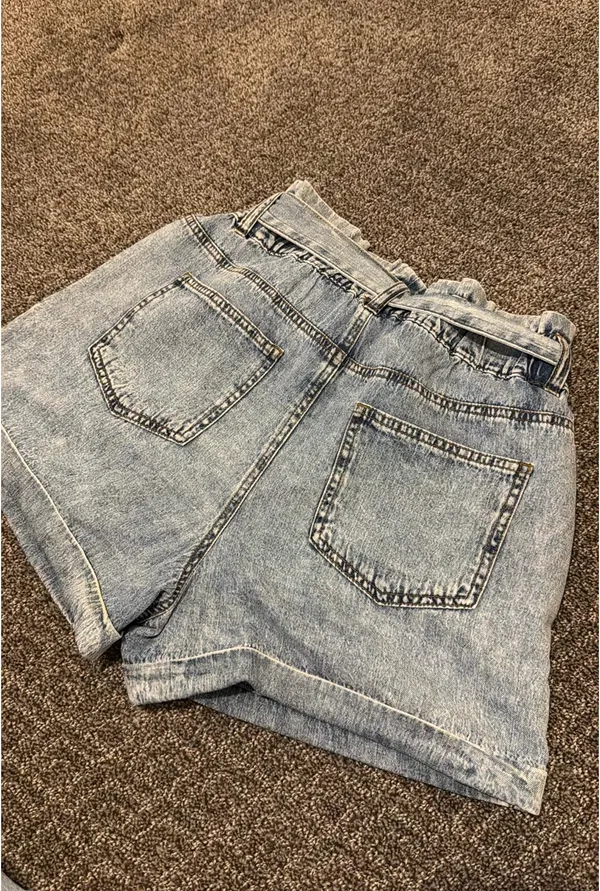 Francesca's Denim shorts - Image 3