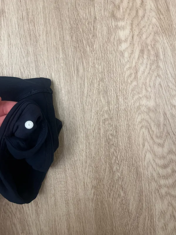 lululemon leggings  - Image 4