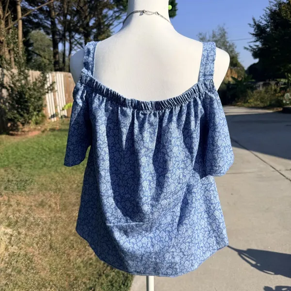 See You Monday Large Blue Paisley Cold Shoulder Top Blouse Boho Flutter Sleeve - Image 4