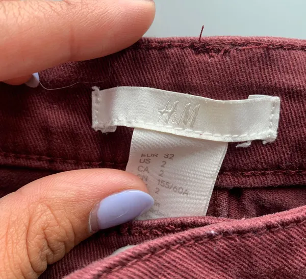 H&M Maroon High Waisted Shorts - Image 3