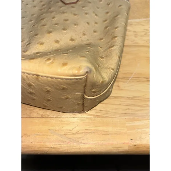 HOBO The Original Champagne Tan Ostrich Leather Shoulder Bag - Image 5