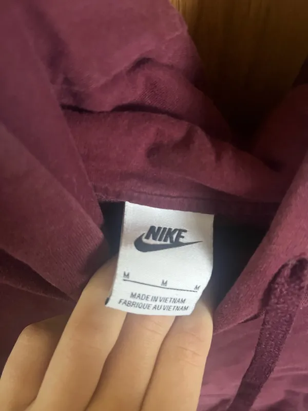Nike Maroon Sweatshirt - Image 2