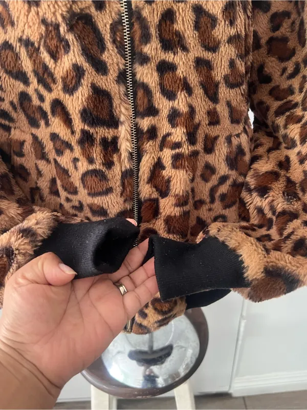 Leopard Faux Fur Bomber Jacket - Image 3