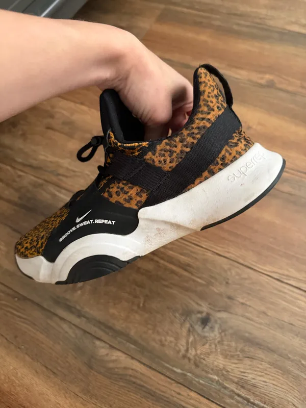 Nike Leopard Sneakers - Image 2