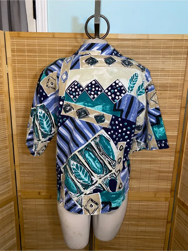 Cabrais woman’s vintage 90s short sleeve button down shirt blouse abstract blue - Image 3