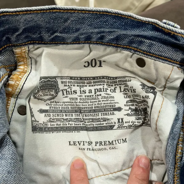 Levi's Premium 501 Cut‎ Off Denim Shorts Size 28 - Image 11