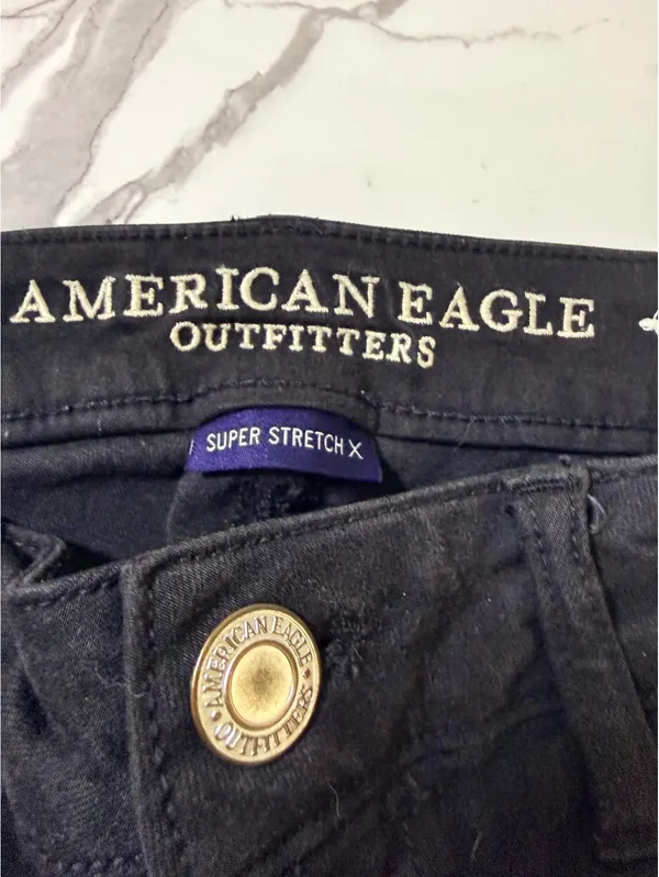 American Eagle Women’s Jegging Jeans Size 8 Reg Black Super Stretch Distressed - Image 4
