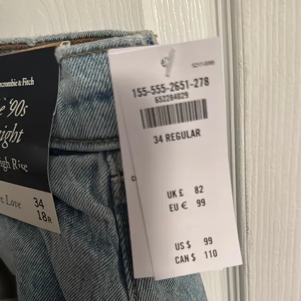 Abercrombie & Fitch 90s High Rise straight jeans - Image 4