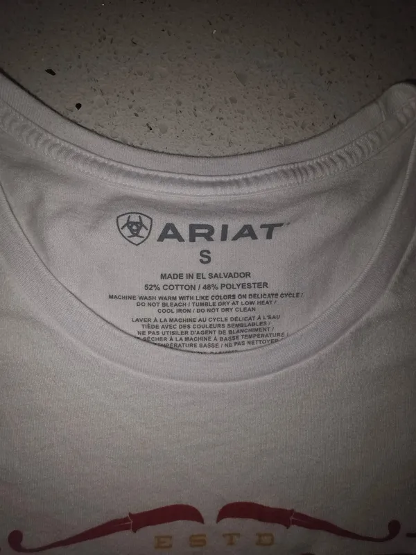 Womens small Ariat Serape Style high low drop tail hemline TShirt - Image 6