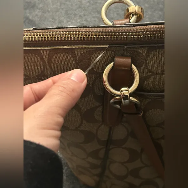Coach Tan Signature‎ Tote Bag - Image 3