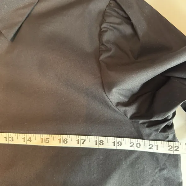 Marc New York Andrew Marc Black Button Front Blouse Puff Pleated Sleeve Top L - Image 5