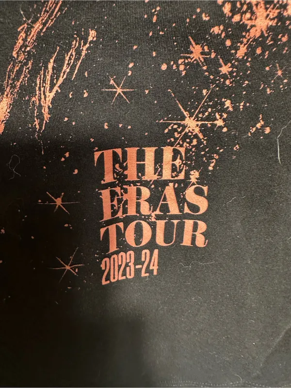 H63. Taylor Swift The Eras Tour 2023-24 Black Crop Tee Shirt Women’s L - Image 3