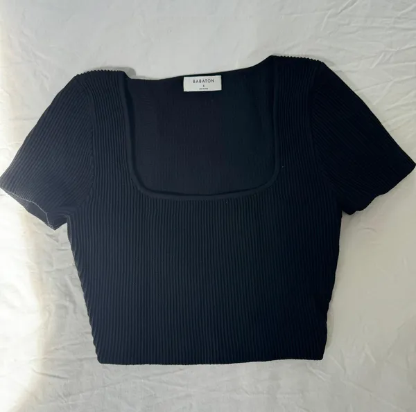 Aritzia Knit Top - Image 3