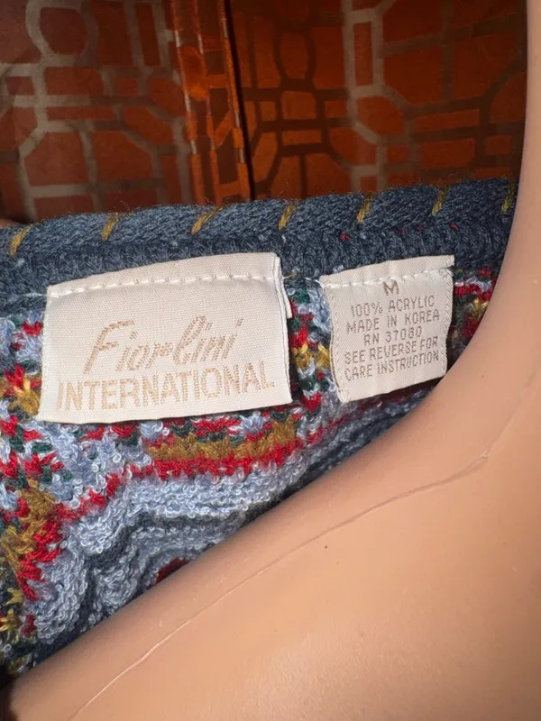 Fiorlini International Medium Pullover Sweater Like New Cozy Top - Image 5