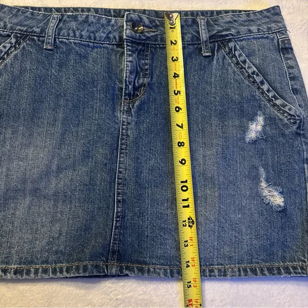 APT 9 Kohls Distressed Blue Jean Mini Skirt Denim Raw Edges Size 16 - Image 12