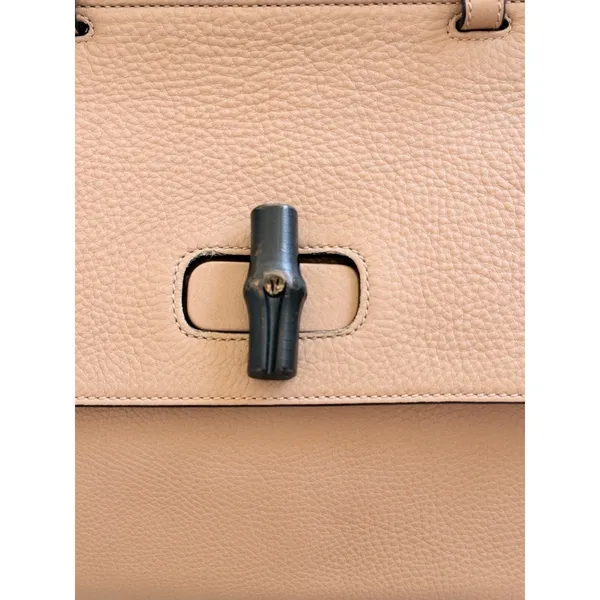 Gucci Large Bamboo Daily 370830 Camel Leather Top Handle 2Way Bag Striped Lining - Image 6