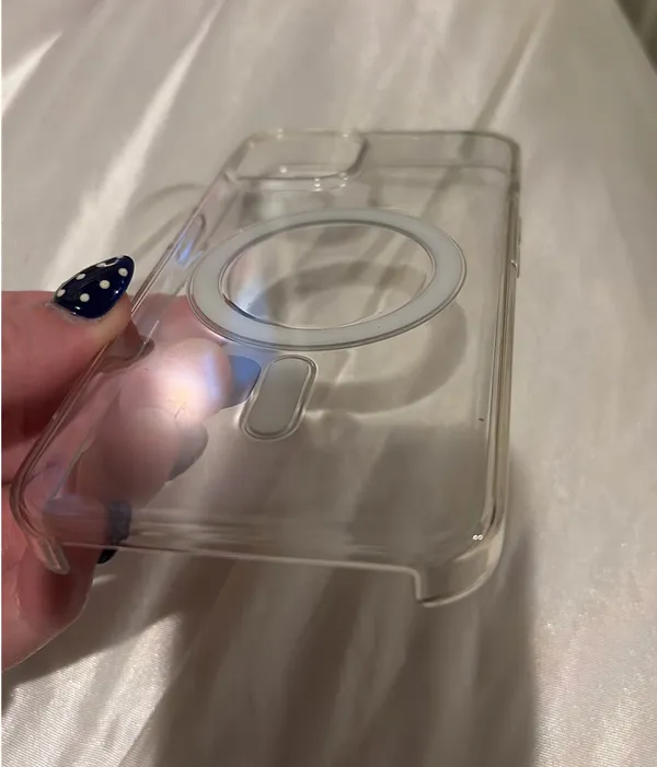 Clear iPhone 14 MagSafe Phone Case - Image 2