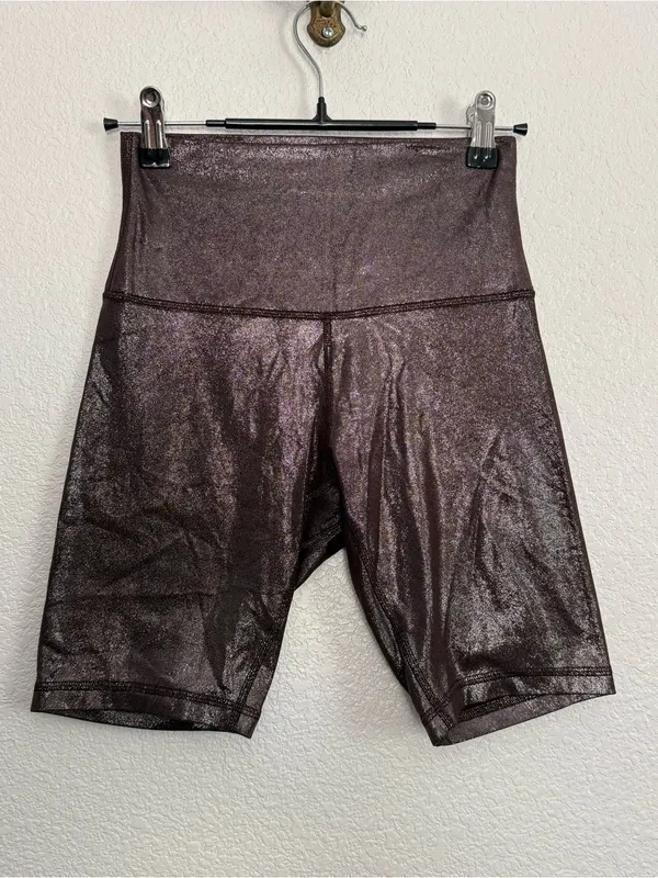 Lululemon Align High Rise Shorts Shine 4 - Image 2