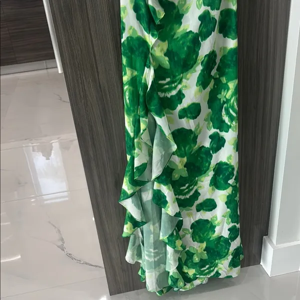Luxxel Green Floral Maxi Dress - Image 5