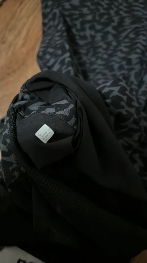 Lululemon Dance Studio Joggers - Image 5